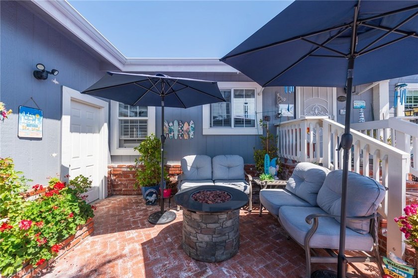 Experience effortless coastal living in this beautifully - photo 4