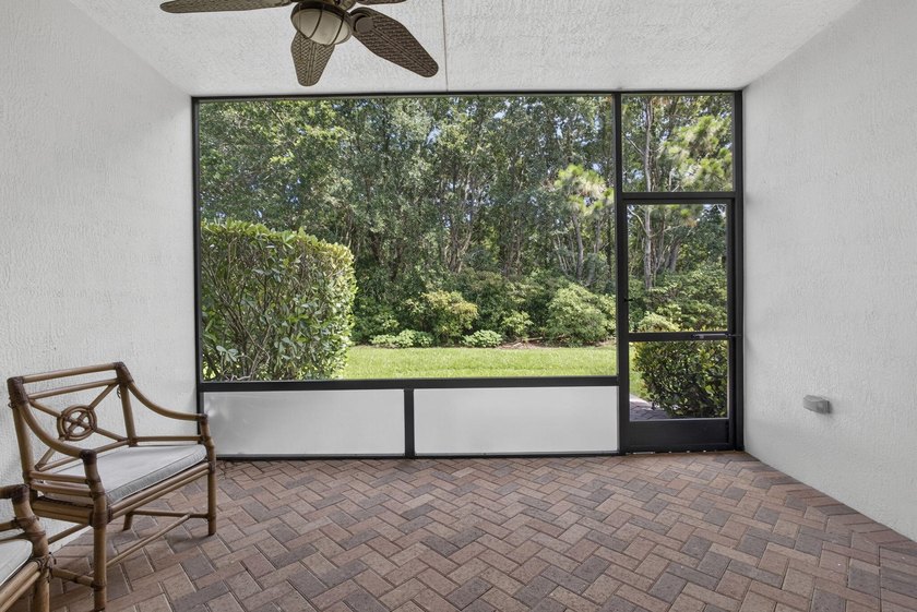 Nestled in the highly desirable Jupiter Country Club, this - photo 48