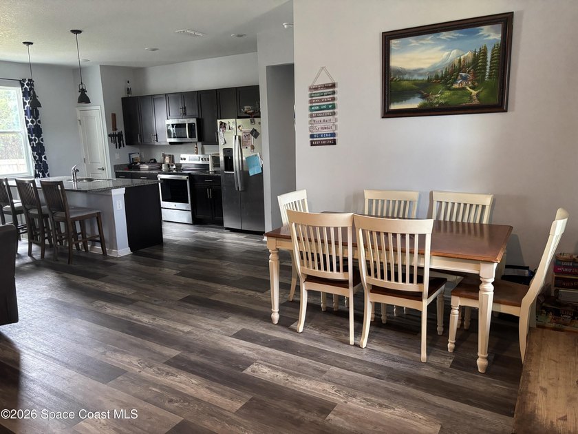 Enjoy the perfect blend of modern technology and peaceful - photo 3