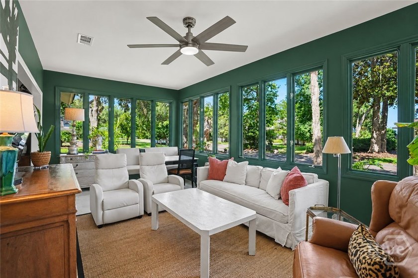 Welcome to 2 Mackay Lane, a designer's island retreat where a - photo 12