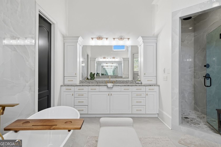 Welcome to one of the most exceptional luxury homes in - photo 16