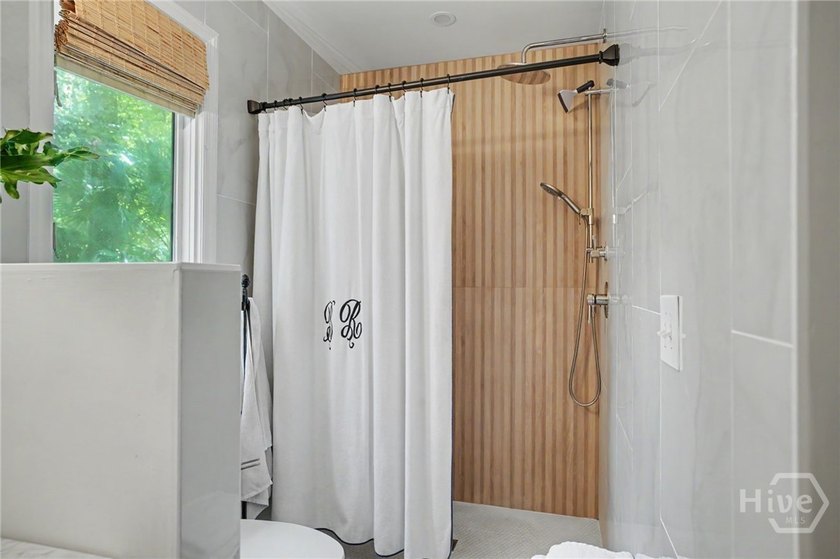 Welcome to 2 Mackay Lane, a designer's island retreat where a - photo 16