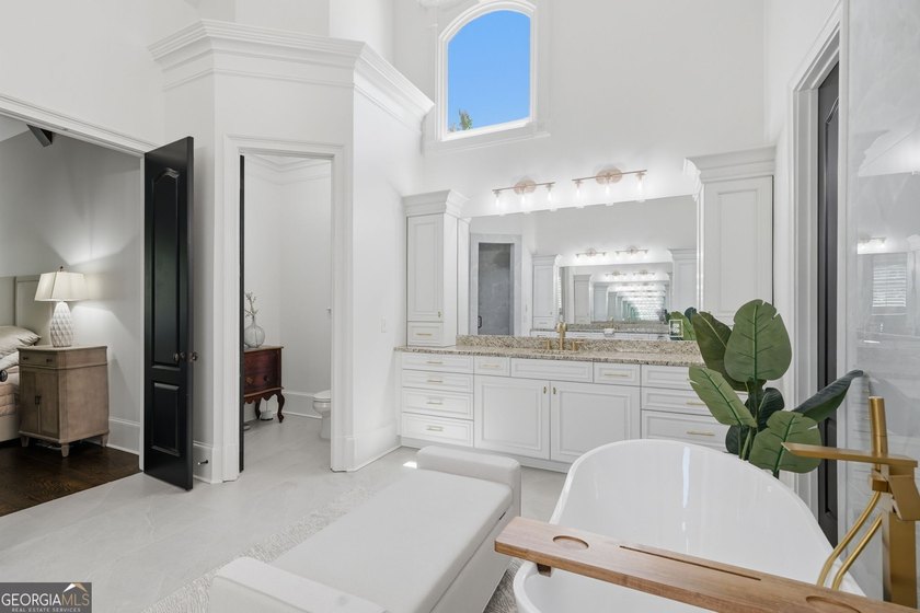 Welcome to one of the most exceptional luxury homes in - photo 17