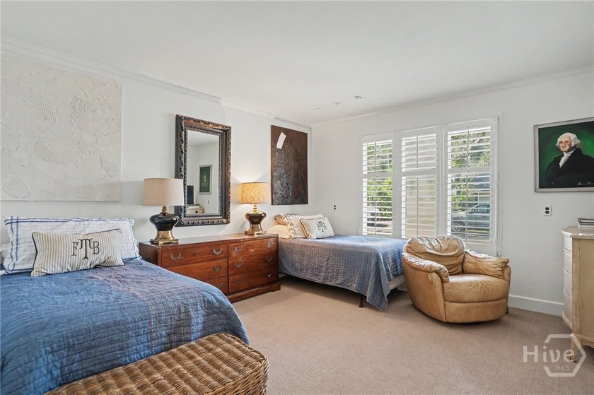 Welcome to 2 Mackay Lane, a designer's island retreat where a - photo 19