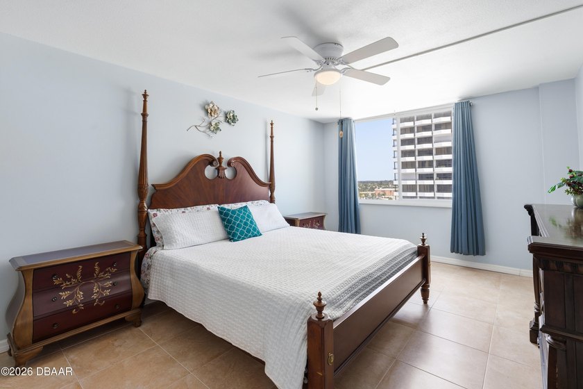 Experience the ultimate beachfront lifestyle in this stunning - photo 22
