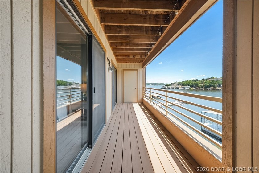 Lake life doesn't get much easier than this. Located at the 3MM - photo 34
