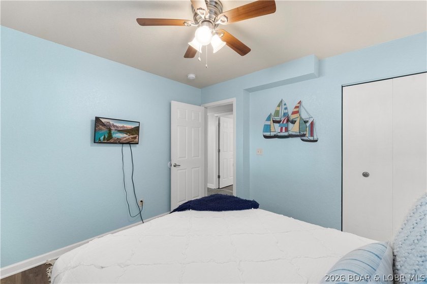 94 Clara Lyn Woods Dr - photo 28