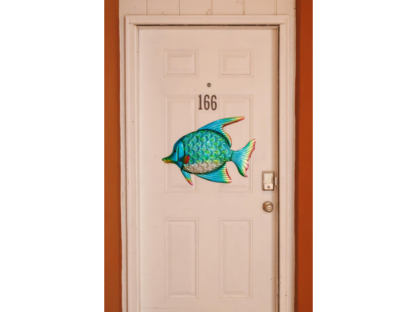 Beautiful lakeside 2-bedroom, 2-bathroom condo--arguably one of - photo 28