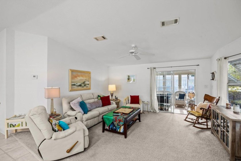 Say hello to seasonal or full time living in this furnished 2 - photo 12