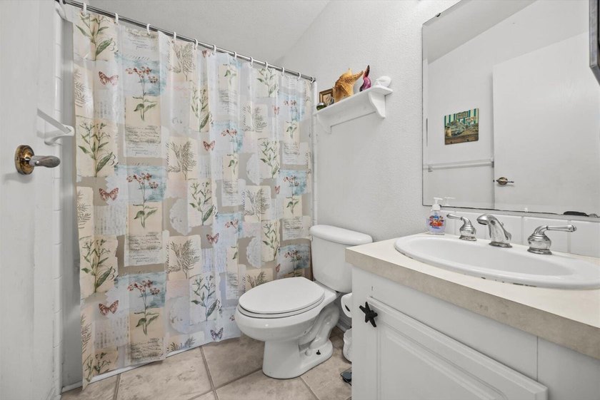 Say hello to seasonal or full time living in this furnished 2 - photo 22