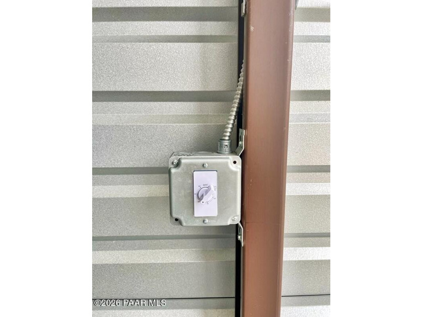 14' X 45' Storage Condo! Conventiently located off of HWY 89A - photo 5
