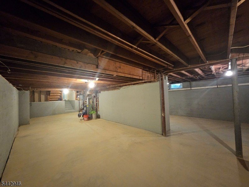 ** Great property location at Corner Lot from Cul-De-Sac and - photo 18