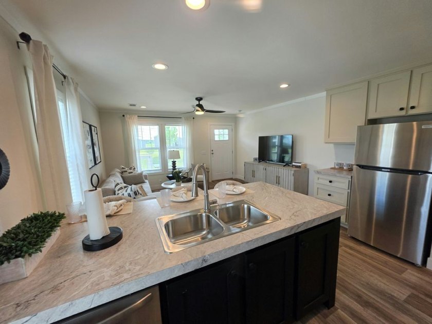 Model Home Closeout - Act Fast! Limited Inventory. Unbeatable - photo 7