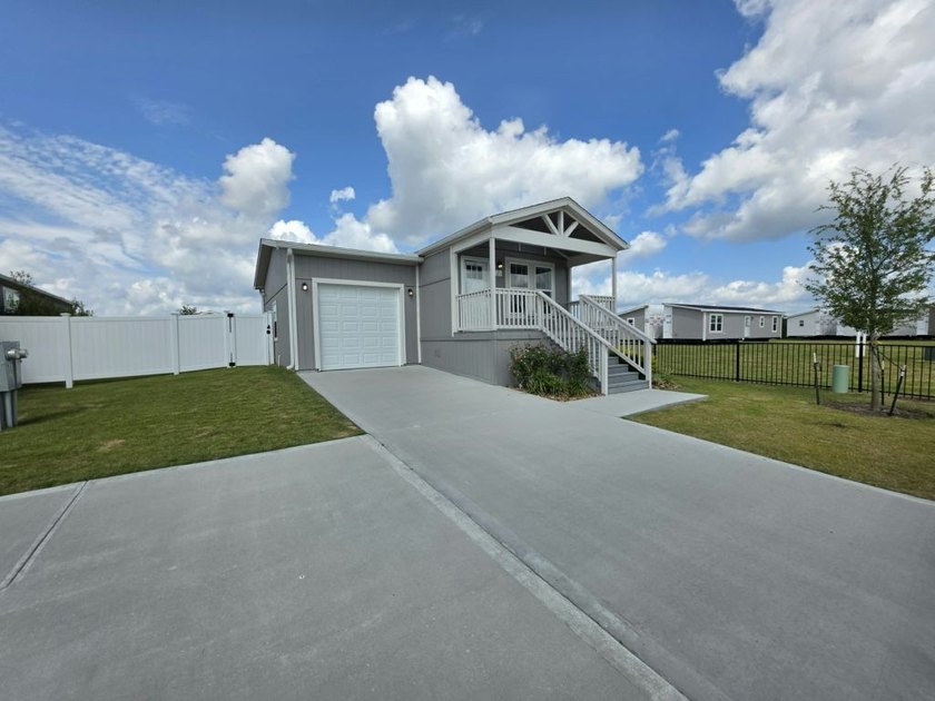 Model Home Closeout - Act Fast! Limited Inventory. Unbeatable - photo 3