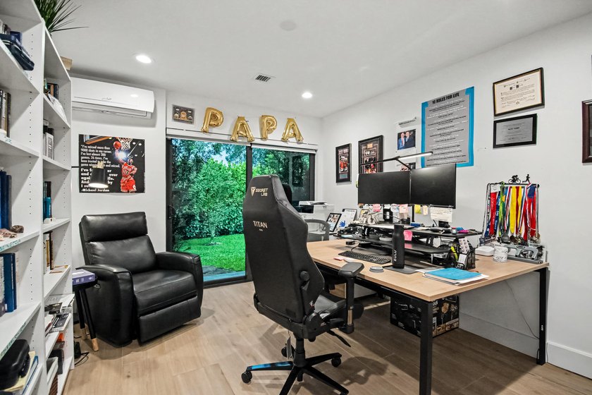 Welcome to this beautifully renovated 5BR/3.5BA home plus - photo 49