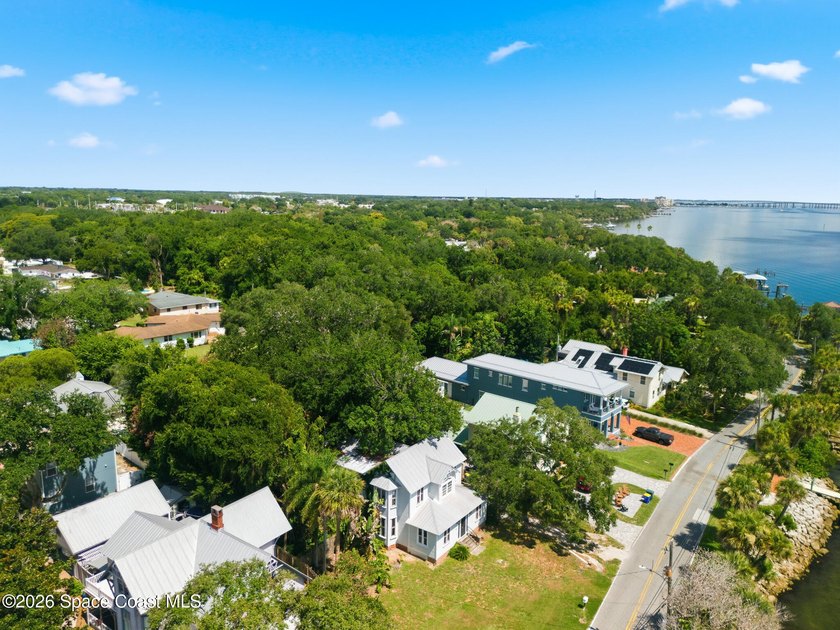 1359 Rockledge Drive -- a rare waterfront chance on Historic - photo 7