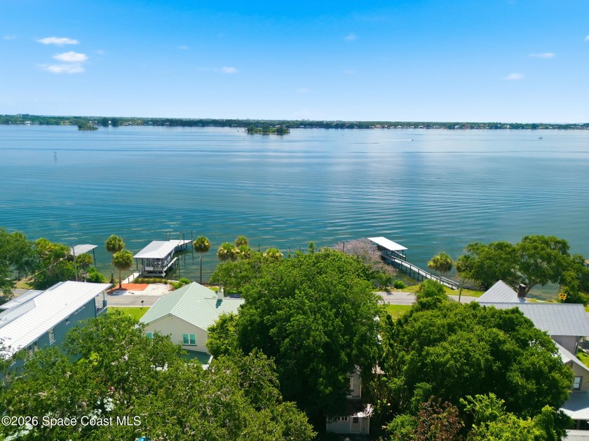 1359 Rockledge Drive -- a rare waterfront chance on Historic - photo 8