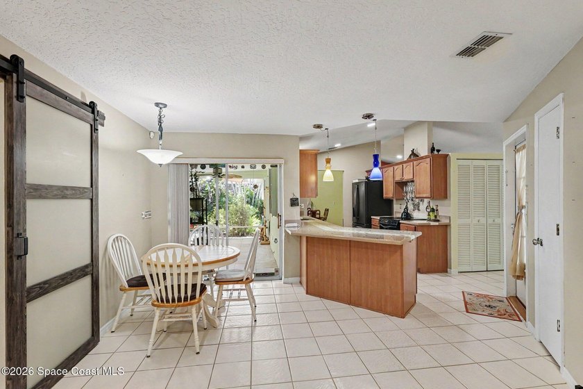 Get ready to be impressed with this move-in-ready beachside home - photo 9
