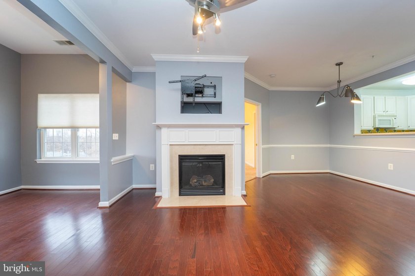 ASSUMABLE CONVENTIONAL LOAN at 3.375%! Welcome to 13216 Fox Bow - photo 17