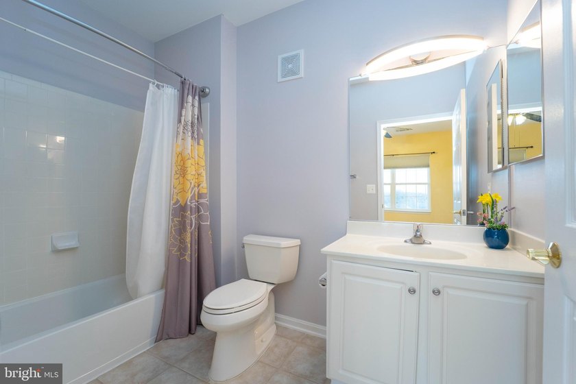 ASSUMABLE CONVENTIONAL LOAN at 3.375%! Welcome to 13216 Fox Bow - photo 27