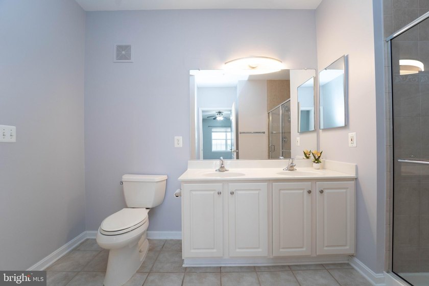 ASSUMABLE CONVENTIONAL LOAN at 3.375%! Welcome to 13216 Fox Bow - photo 34