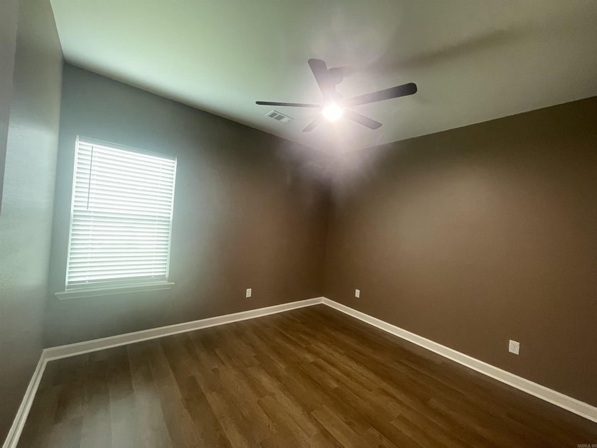 Stunning new construction in Springtree Village Phase 5 offering - photo 13