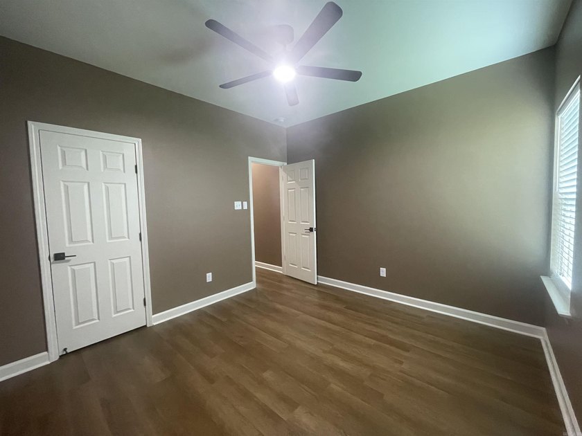 Stunning new construction in Springtree Village Phase 5 offering - photo 14