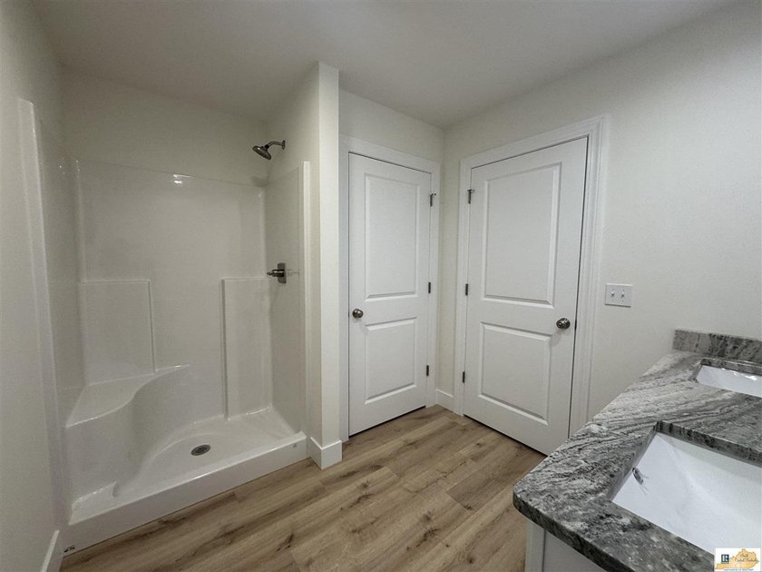 NEW CONSTRUCTION home with 3-car garages &amp; offering 1625 +/- SF - photo 13