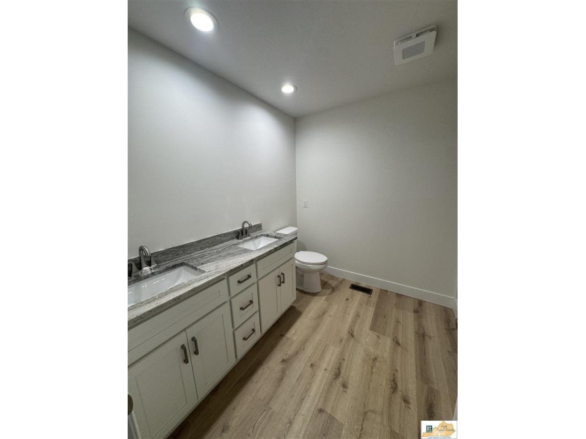 NEW CONSTRUCTION home with 3-car garages &amp; offering 1625 +/- SF - photo 14