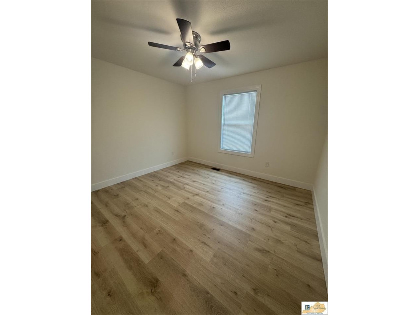 NEW CONSTRUCTION home with 3-car garages &amp; offering 1625 +/- SF - photo 17