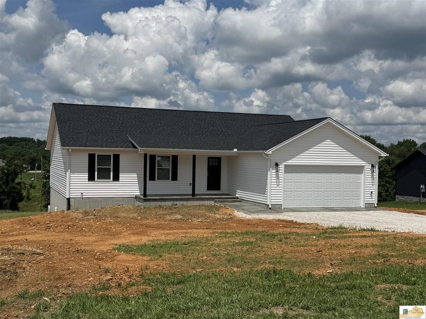 NEW CONSTRUCTION home with 3-car garages &amp; offering 1625 +/- SF - photo 43