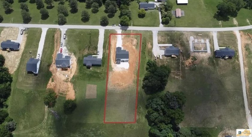 NEW CONSTRUCTION home with 3-car garages &amp; offering 1625 +/- SF - photo 45