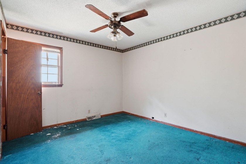 Looking for a private Lowcountry escape with room to grow? This - photo 17