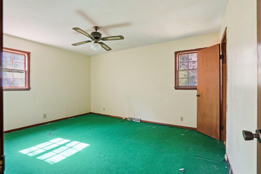 Looking for a private Lowcountry escape with room to grow? This - photo 18