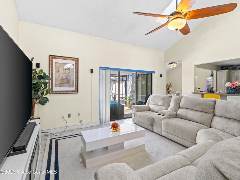 Welcome to this beautiful Southeast Palm Bay pool home! This - photo 7