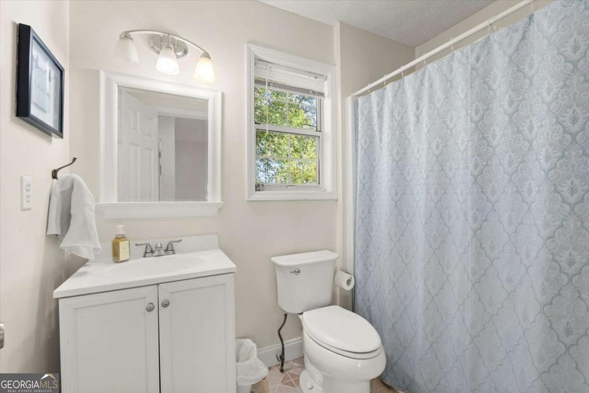 This charming 2-story, 3 BR, 2.5 BA home is located on a - photo 26
