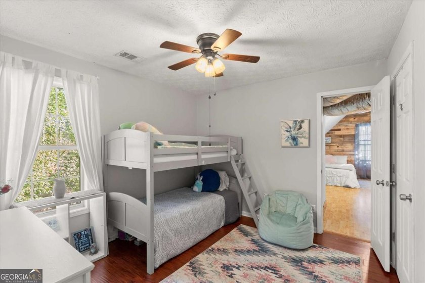 This charming 2-story, 3 BR, 2.5 BA home is located on a - photo 28