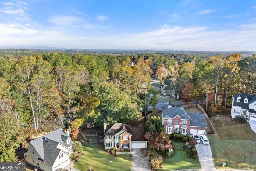 This charming 2-story, 3 BR, 2.5 BA home is located on a - photo 34