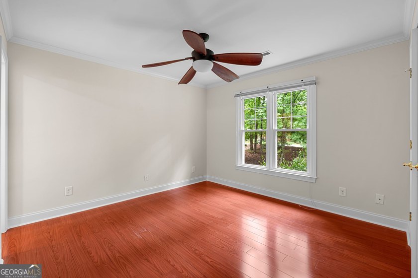 *** MUST SEE *** Lakefront Luxury on Lake Kedron - Completely - photo 41