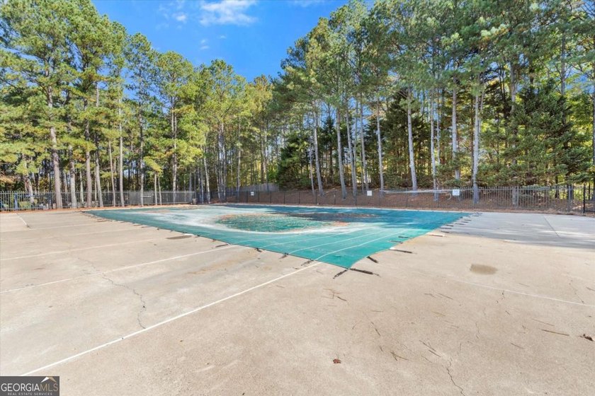 This charming 2-story, 3 BR, 2.5 BA home is located on a - photo 46