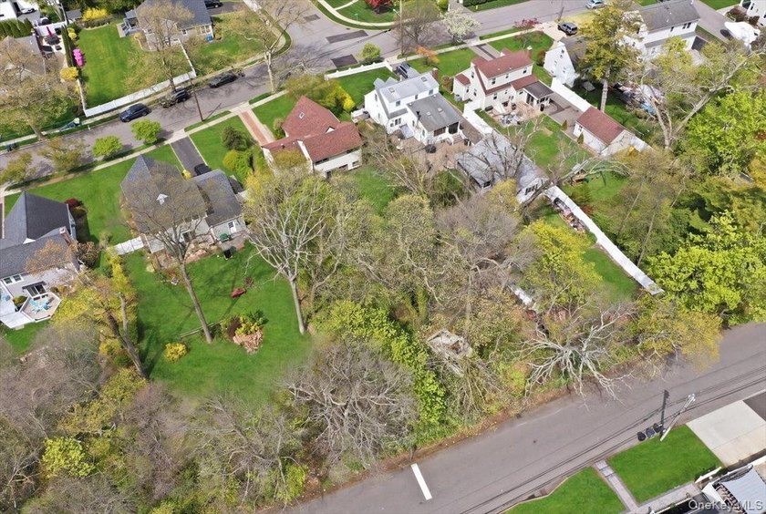 Spacious split-level home set on a huge, private wooded property - photo 38
