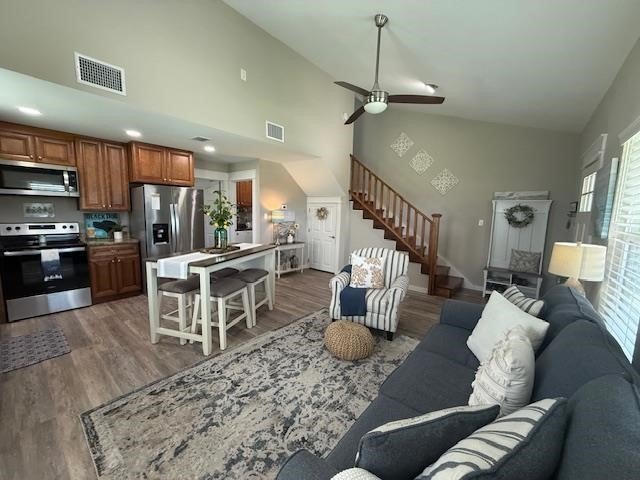 Nestled in the waterfront community of Holiday Beach, this - photo 14