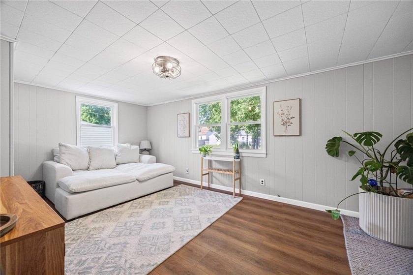 Welcome home to 227 Harvest Drive! This beautifully updated - photo 18