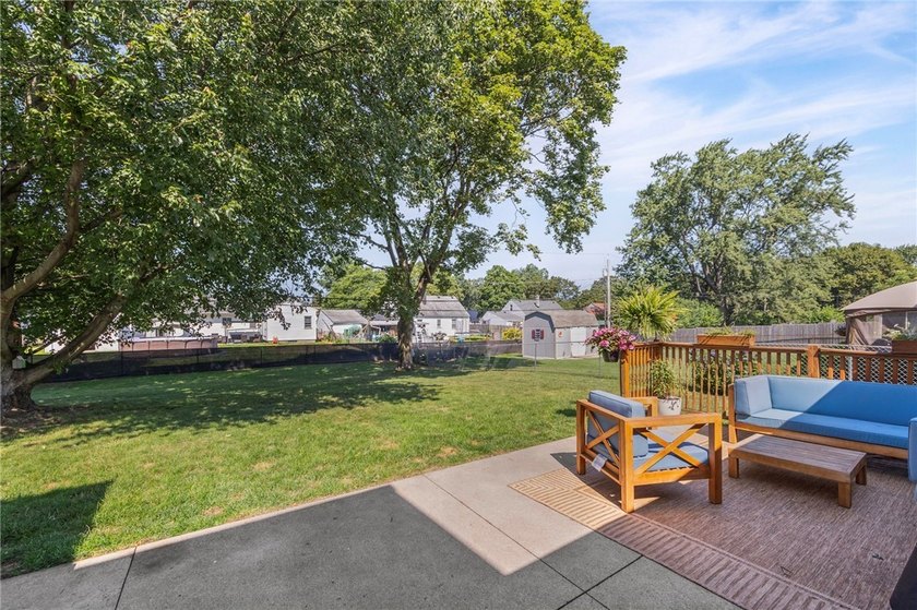 Welcome home to 227 Harvest Drive! This beautifully updated - photo 20