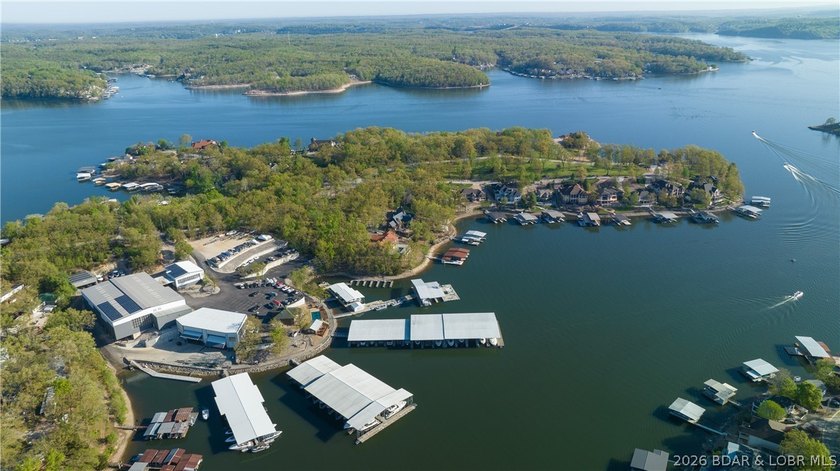 Discover the perfect setting for your custom lakefront dream - photo 18