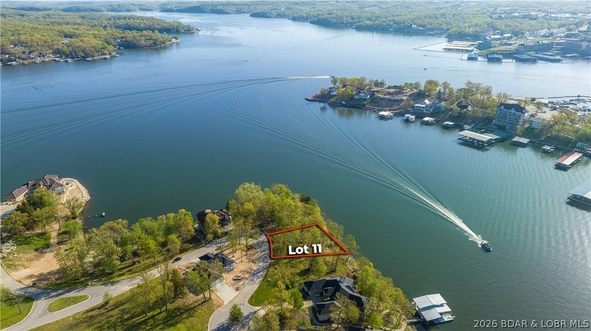 Discover the perfect setting for your custom lakefront dream - photo 22