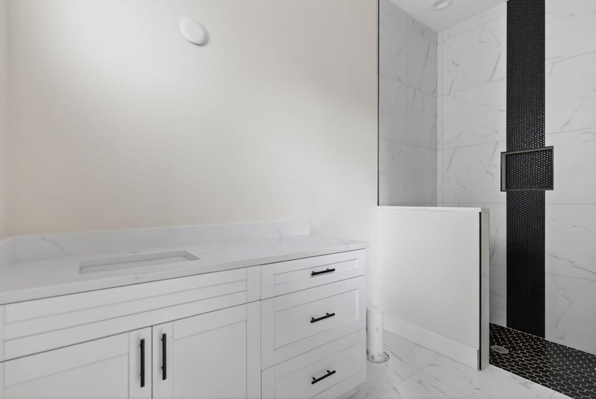 Brand-new construction in Port St. Lucie offering an impressive - photo 25