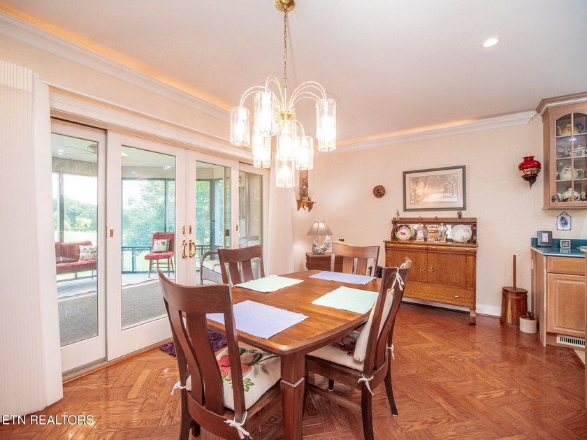 Experience Luxury Living at its finest in this exceptional Golf - photo 32