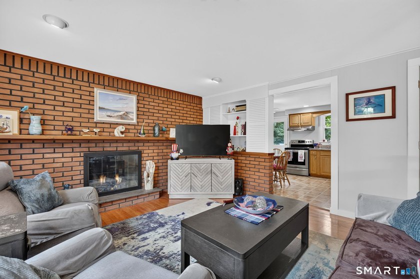Move right into this beautifully updated Raised Ranch offering 3 - photo 11