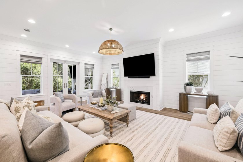 Located in WaterSound Origins, this Ficus plan built by Huff - photo 15